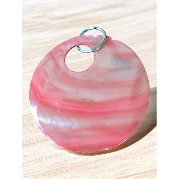 Pink Mother of Pearl Swirl Shell Pendant - Picture 1 of 4